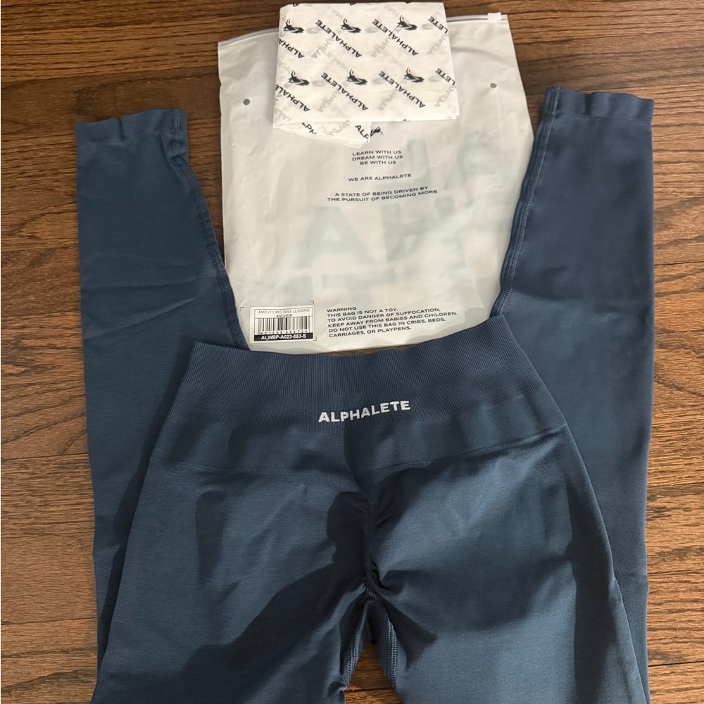 Alphalete Amplify Legging NEW Sz Small Anchor Navy